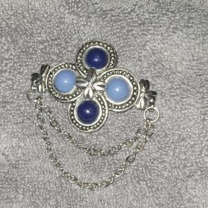 Costume Jewelry - Pin